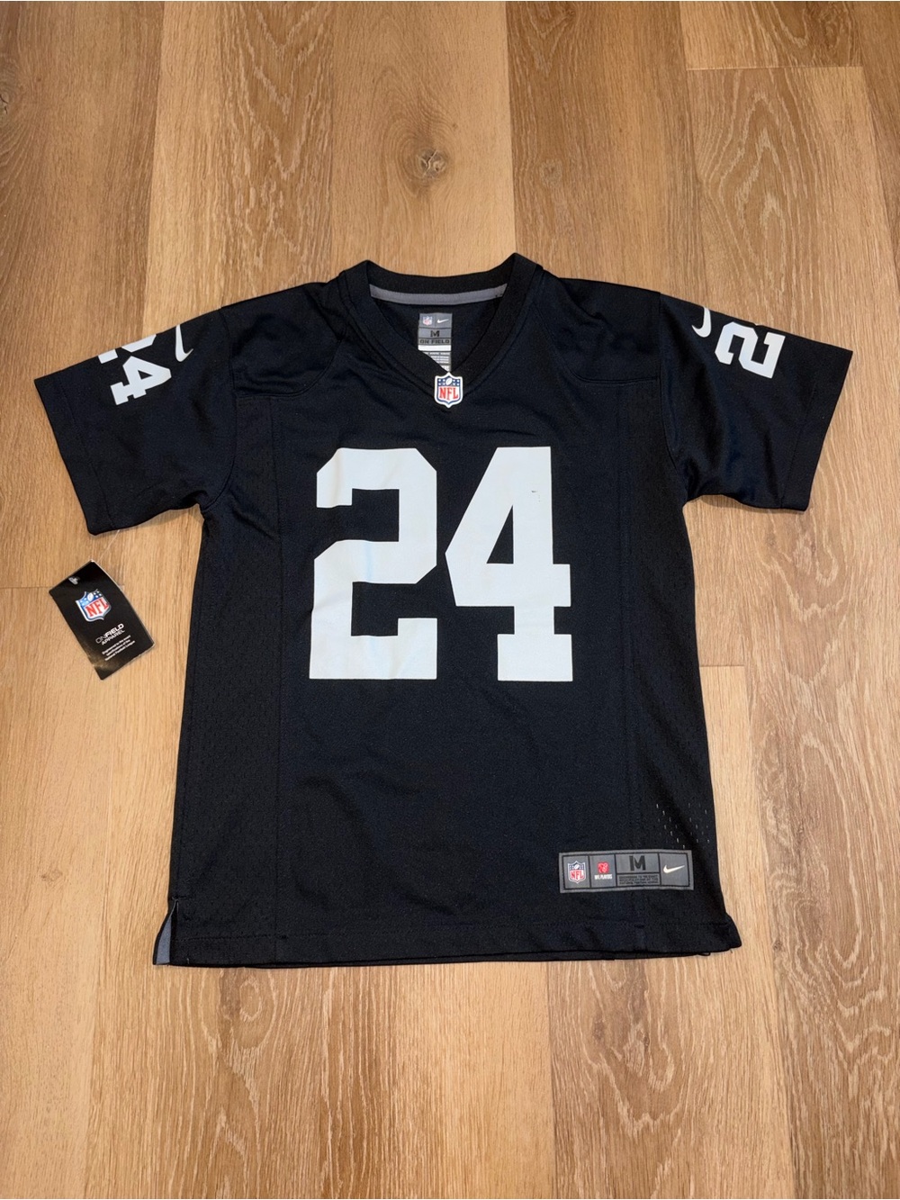 Nike Marshawn Lynch #24 Oakland Raiders Jersey Youth M On Field NWT NFL